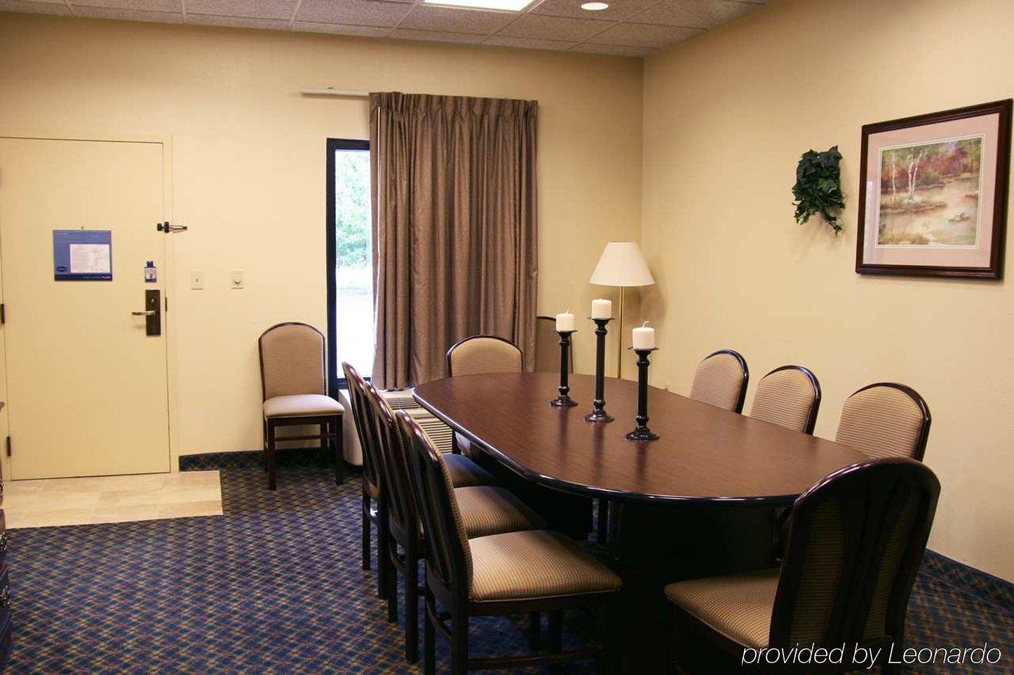 Quality Inn Union City Us 51 Съоръжения снимка
